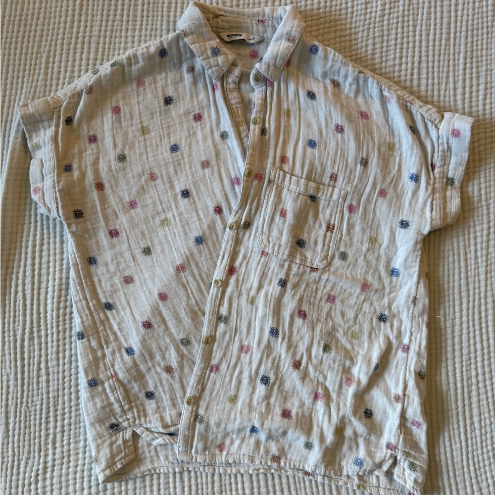 Sonoma White Button-Up Shirt with Colorful Sunburst Pattern